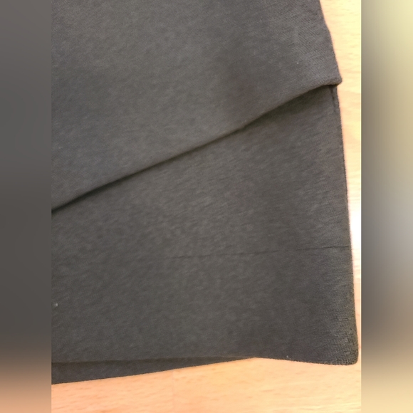 Beautiful classy Zara skirt - Picture 7 of 14